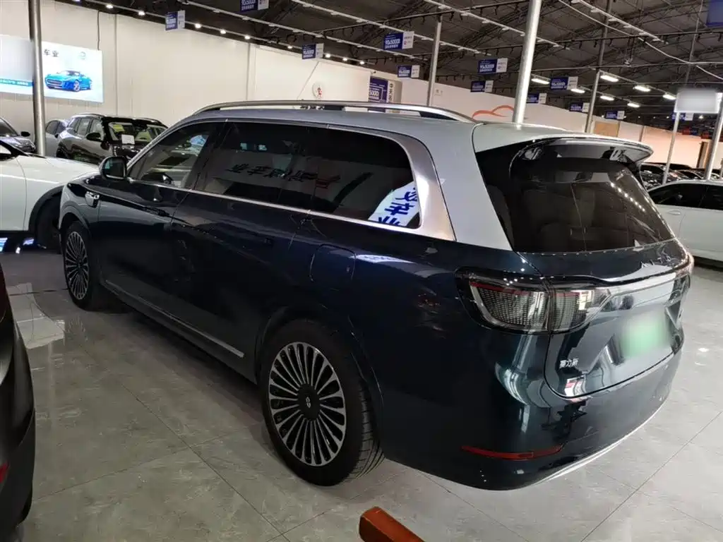 AITO Wenjie AITO M9 2025 Extended Range Ultra 52kWh 6-Seater фото 5