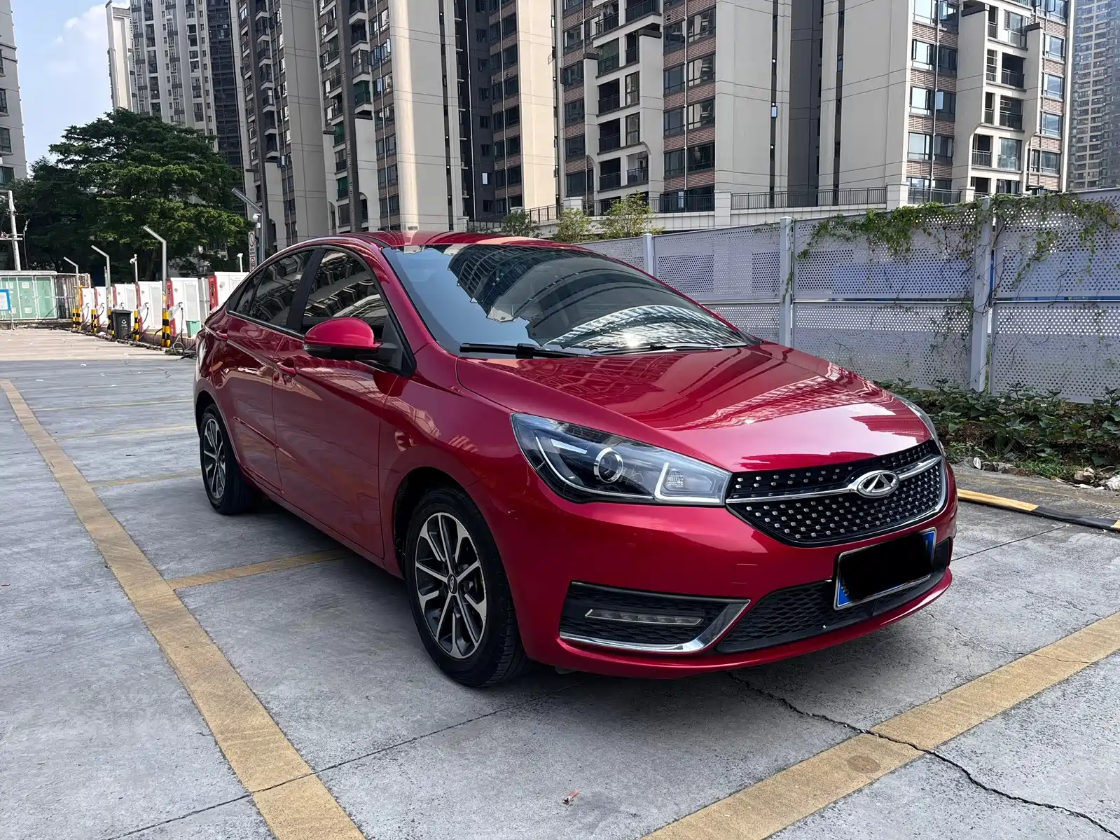 Photo 3 - Chery Arrizo 5
