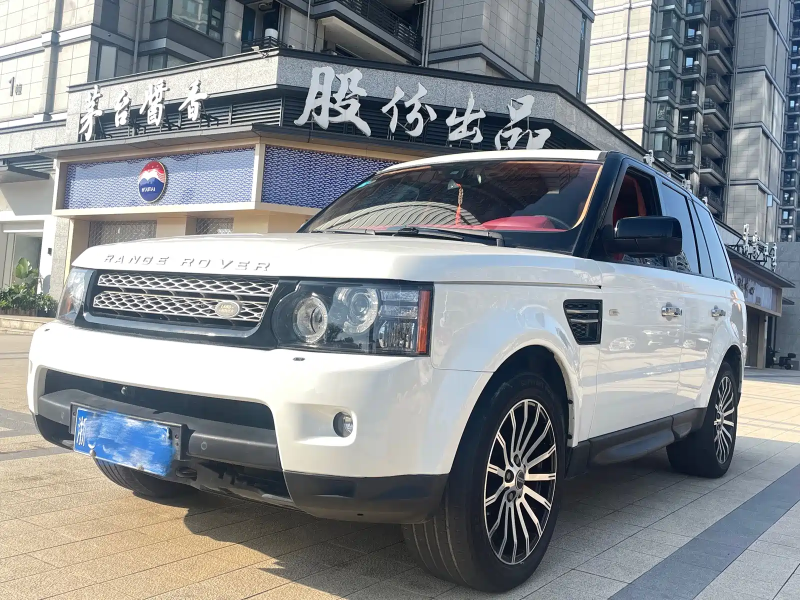 Фото 2 - Land Rover Range Rover Sport