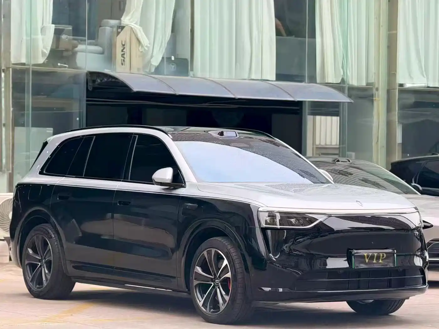 Aito AITO M8 2025 2025 Model Extended Range Ultra Edition 53.4kWh 5-Seater