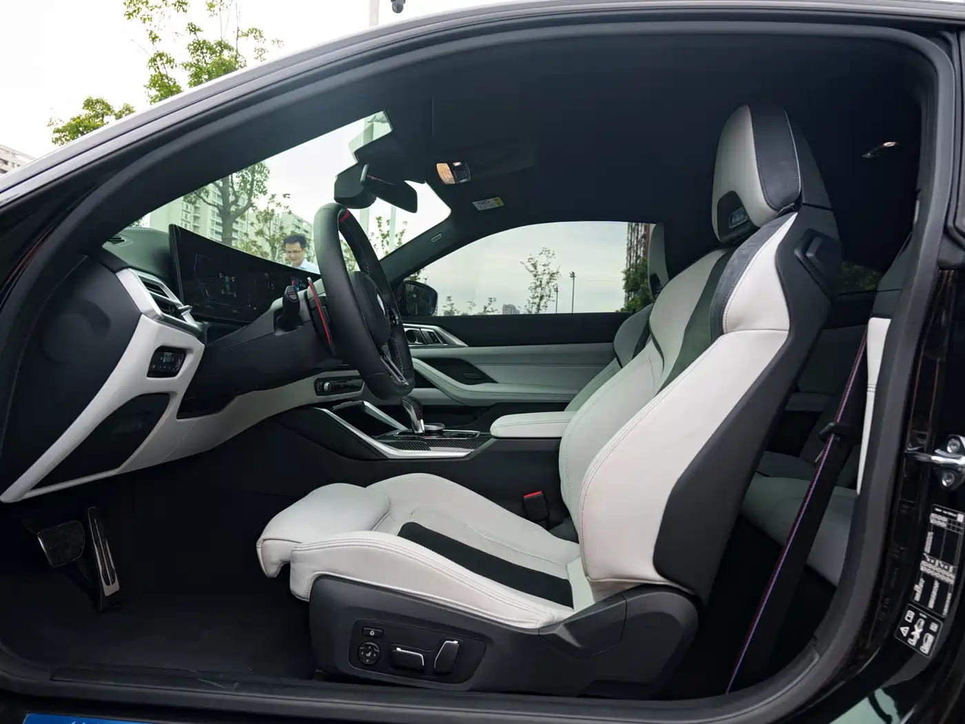 BMW M4 2025 2024 BMW M4 Coupe M xDrive Competition