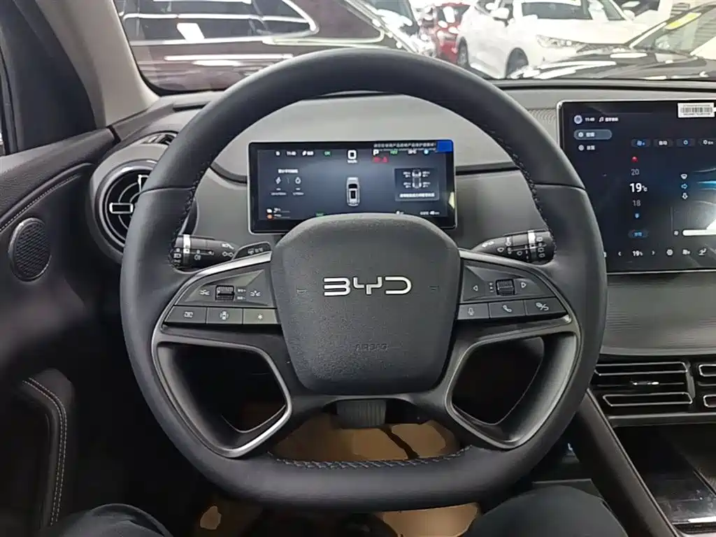 BYD Seal 05 DM-i 2025 DM-i Smart Drive Edition 75KM Premium фото 11