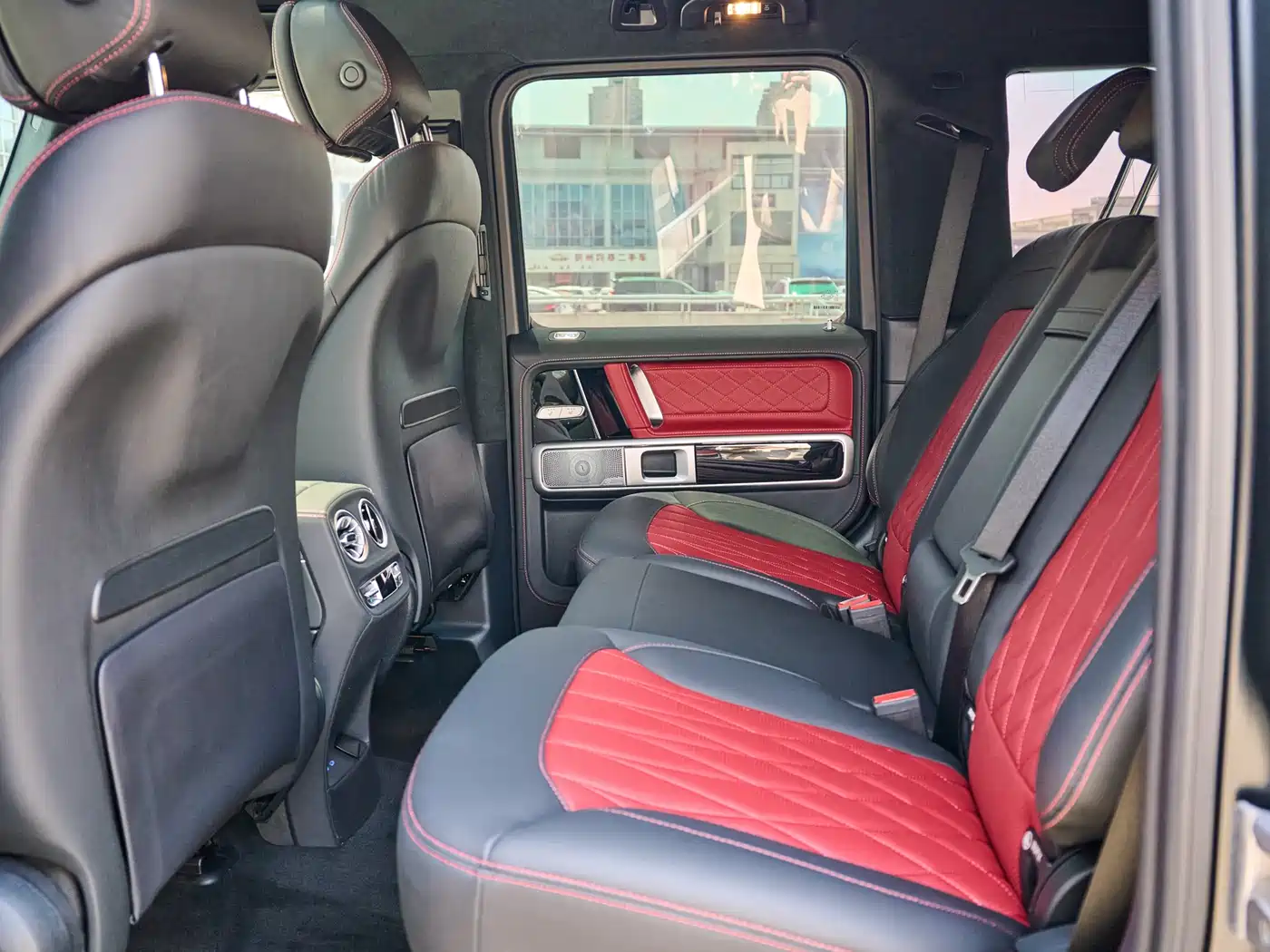 Mercedes-Benz G-Class AMG 2025 AMG G 63 фото 18