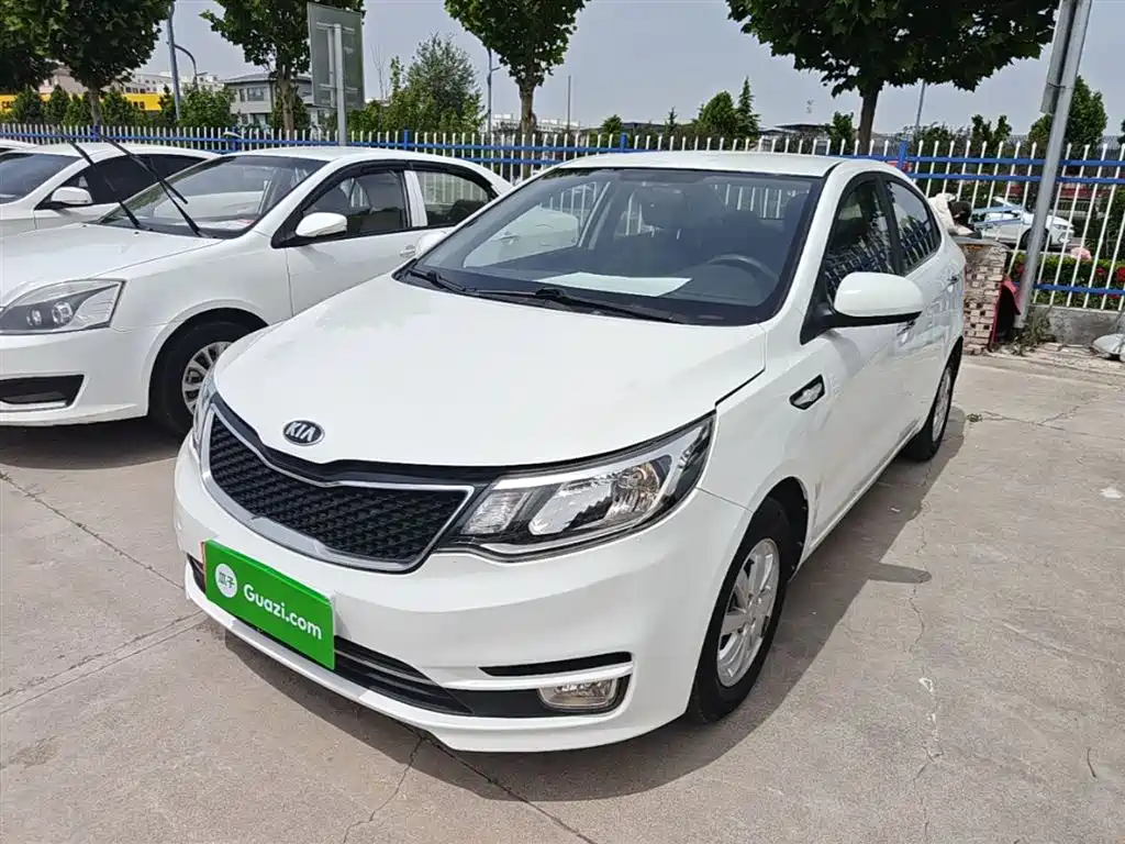 KIA K2