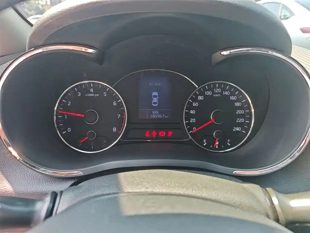 Kia K3 2013 1.6L Manual GLS фото 11