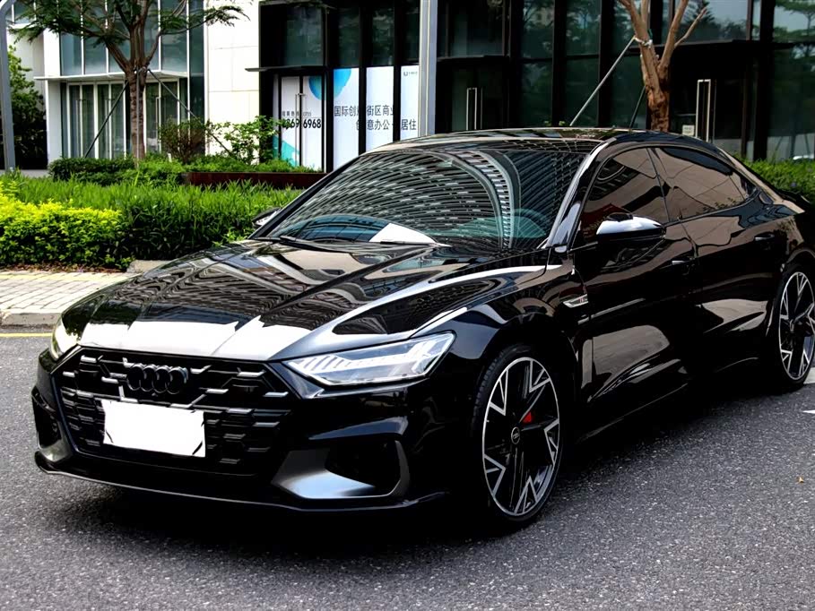 Audi A7L