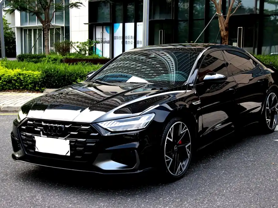 Audi Audi A7L 2024 45 TFSI quattro S-line Black Warrior Edition