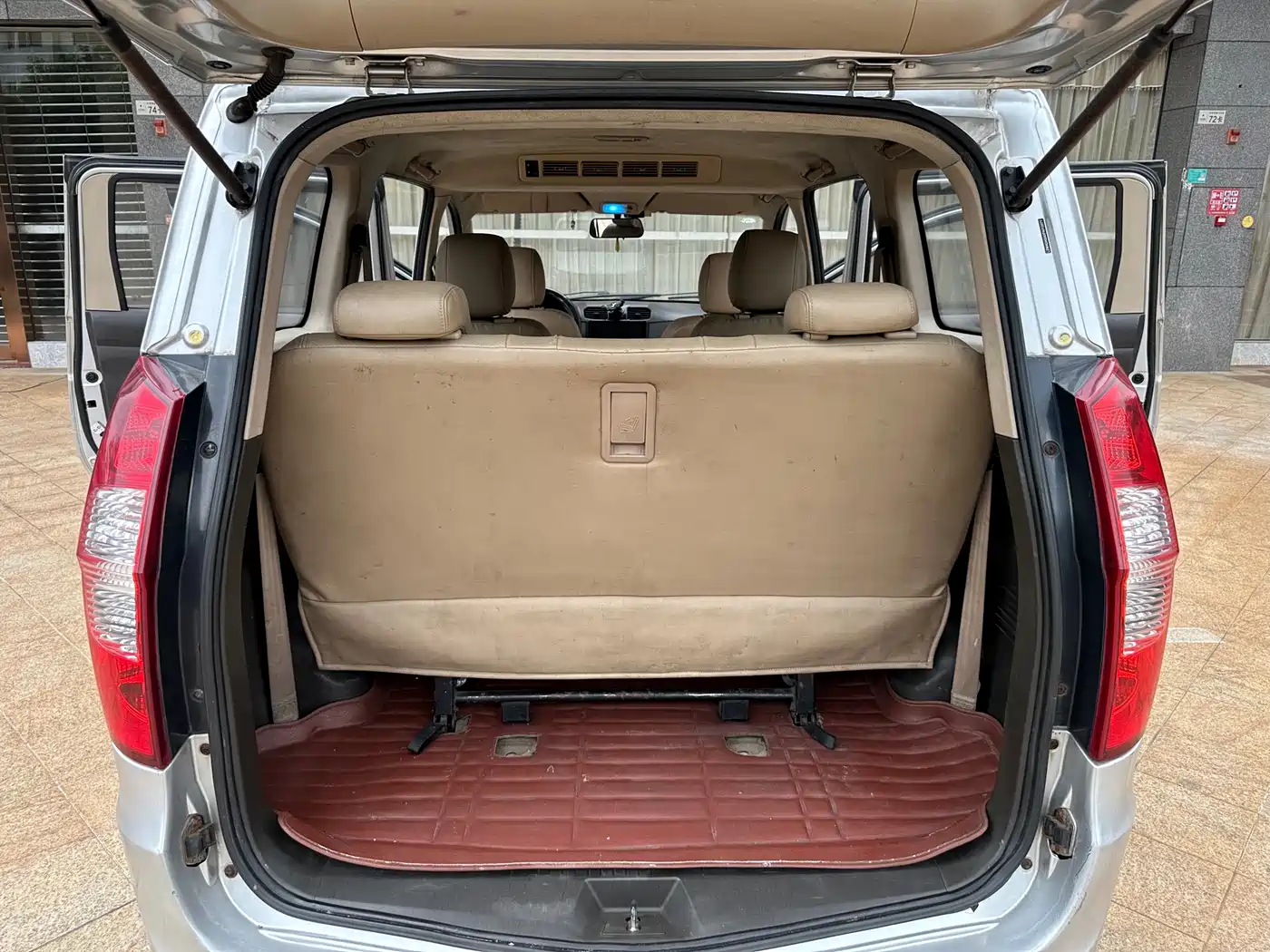 Wuling Motors Wuling Hongguang 2015 2015 1.2L S Basic China V