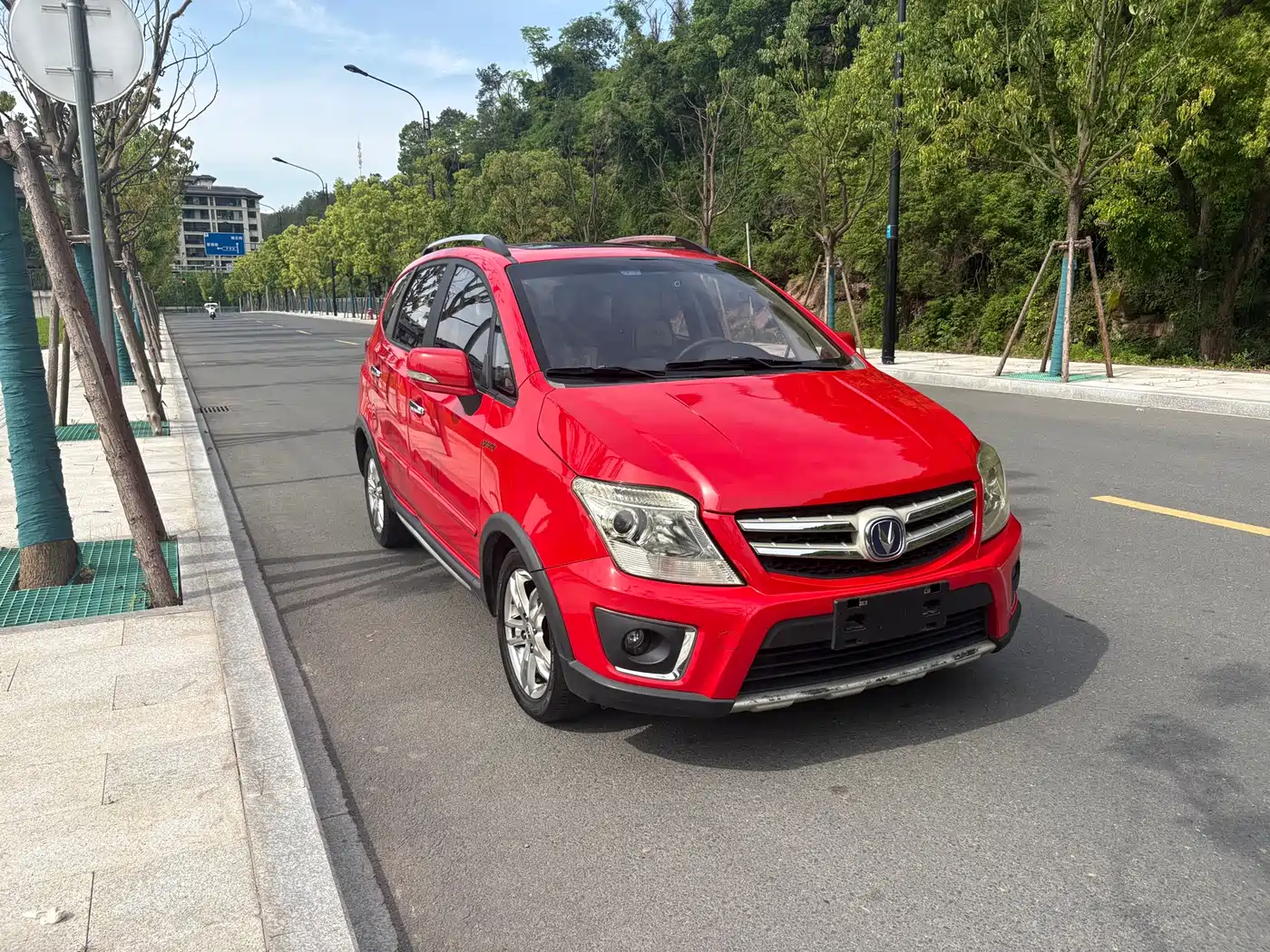 Changan CX20 2015 2014 1.4L IMT Sunroof Navigation China IV
