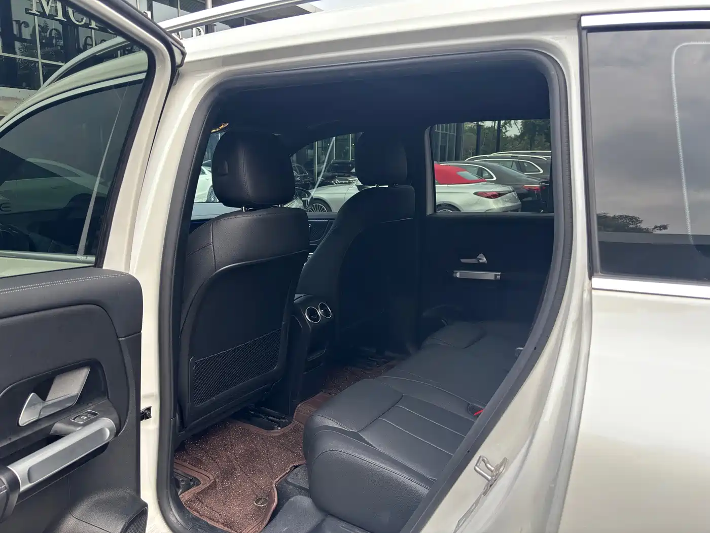 Mercedes-Benz EQB 2025 2025 EQB 260