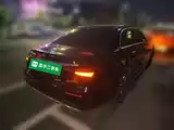 Фото 4 - Mercedes-Benz E-Class