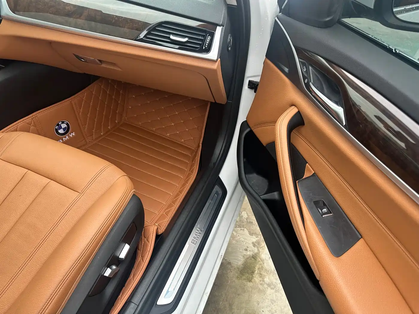 BMW 5 Series 2018 528Li Launch Special Edition фото 8