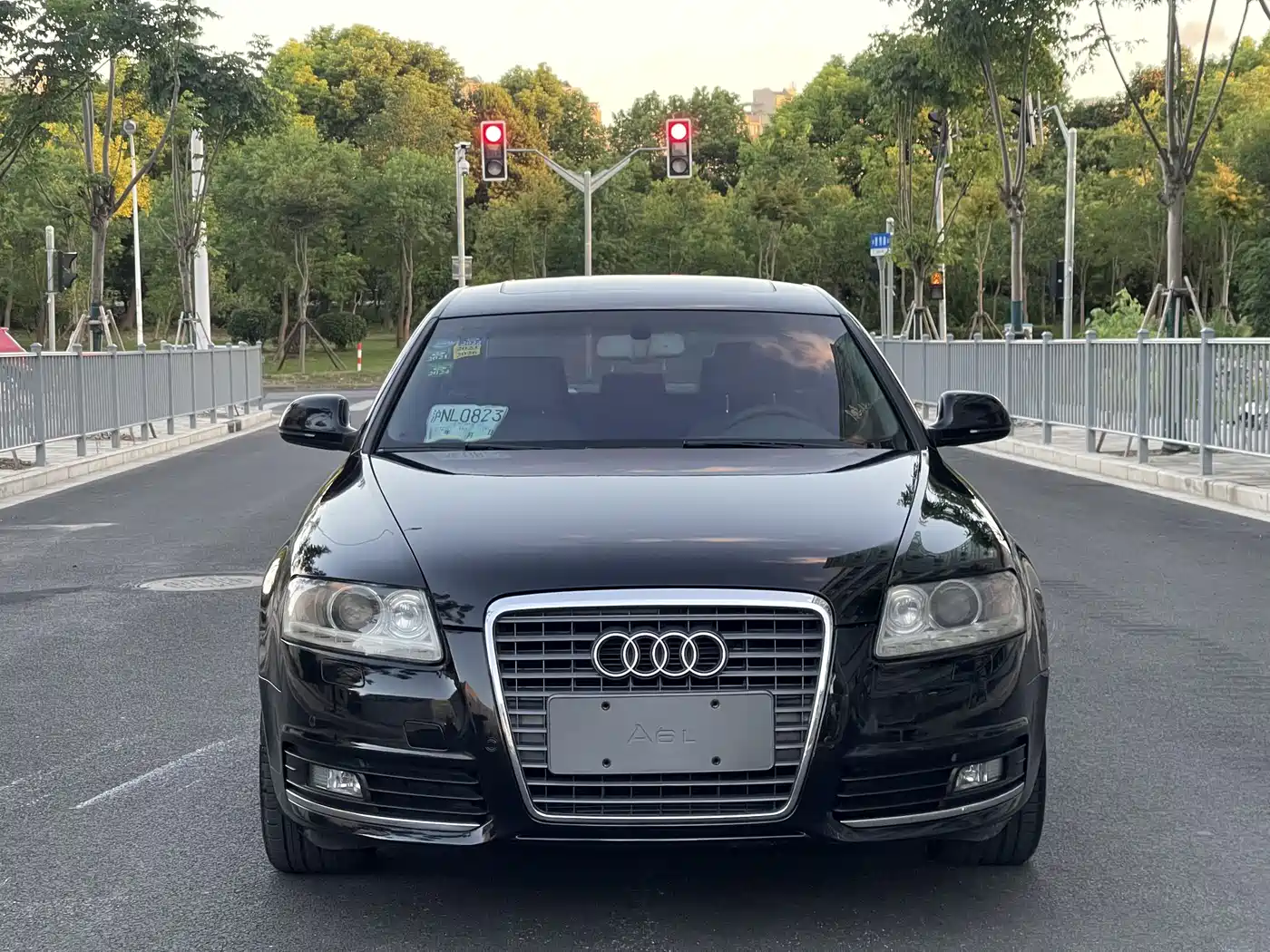 Audi A6L 2010 2.8 FSI Luxury фото 2