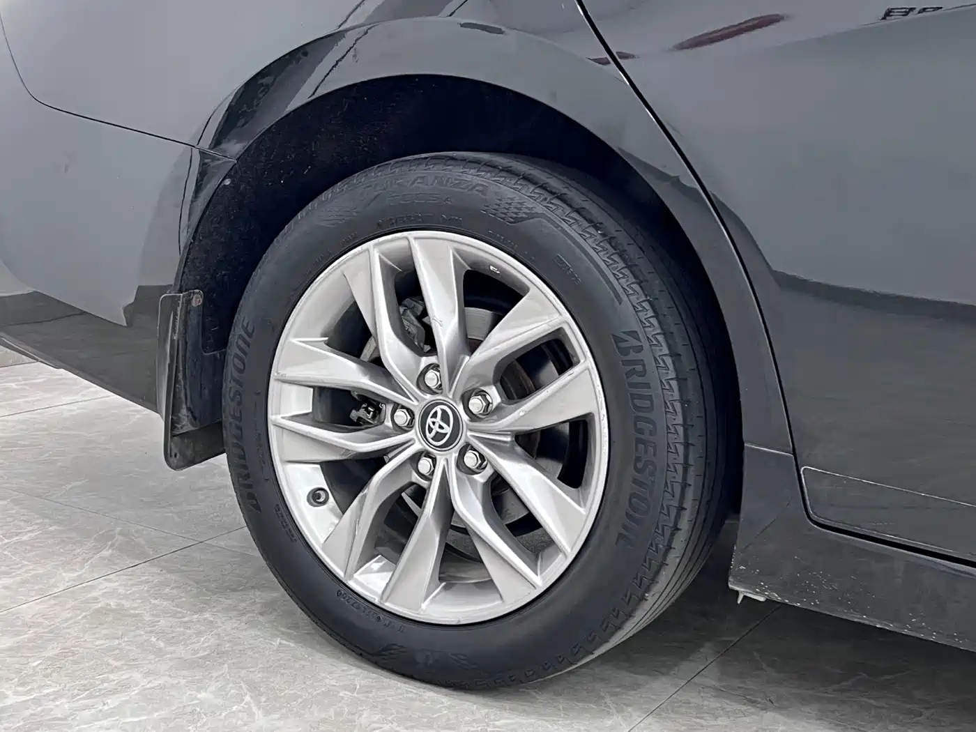 Toyota Avalon 2019 2.5L Progressive Edition China V фото 8