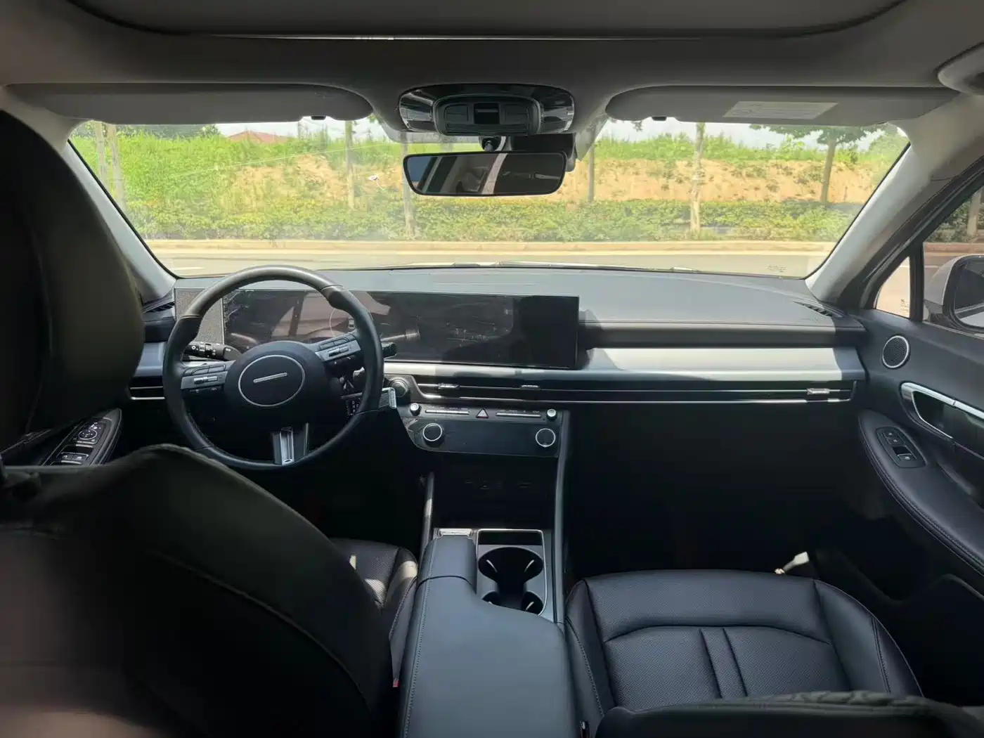Hyundai Sonata 2024 1.5T Pro фото 9