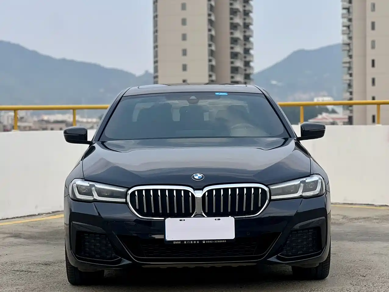 BMW 5 Series 2021 530Li Leading M Sport Package фото 2