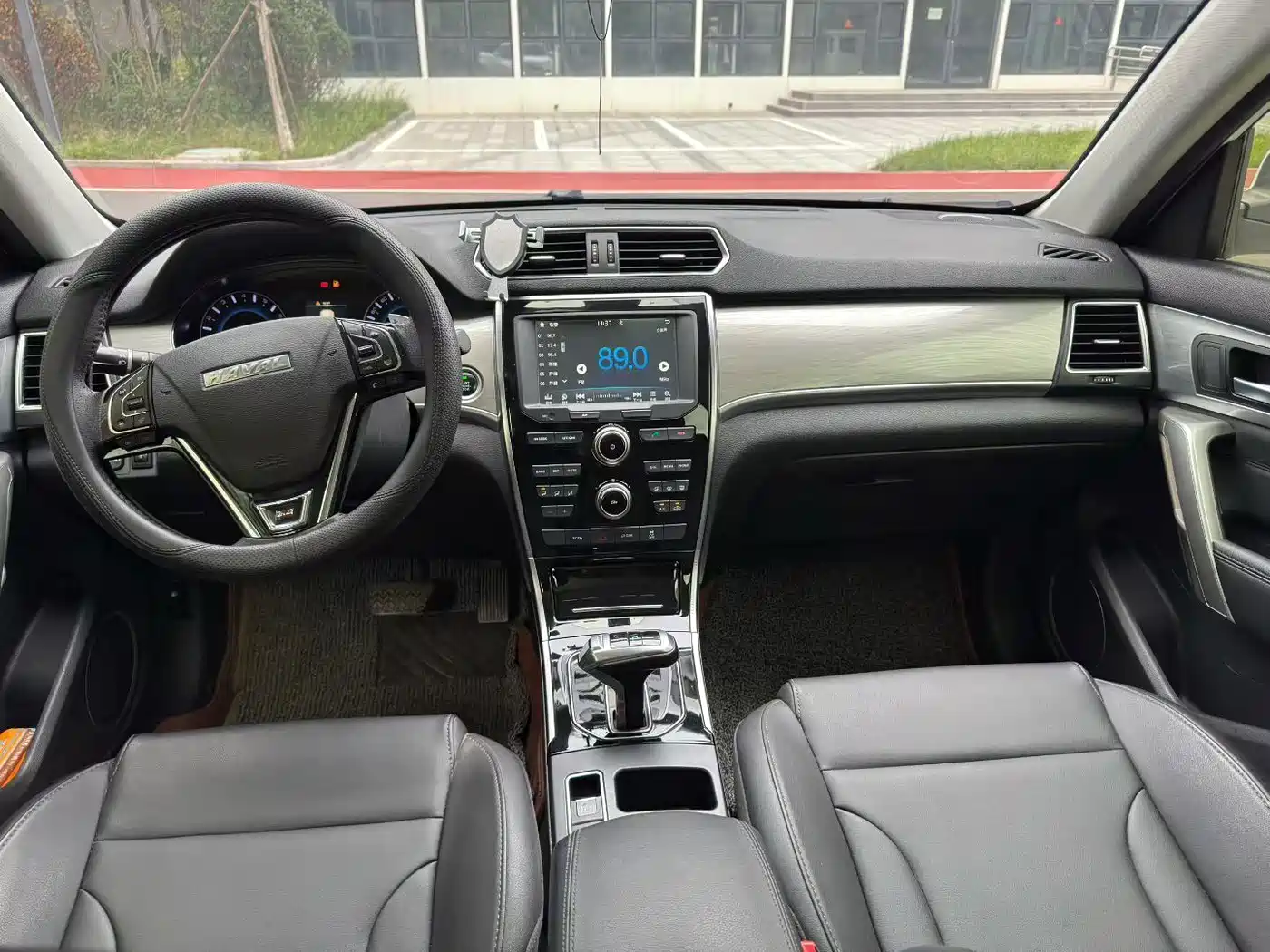 Haval H2 2018 2018 Model Red Label 1.5T Dual-Clutch 2WD Elite