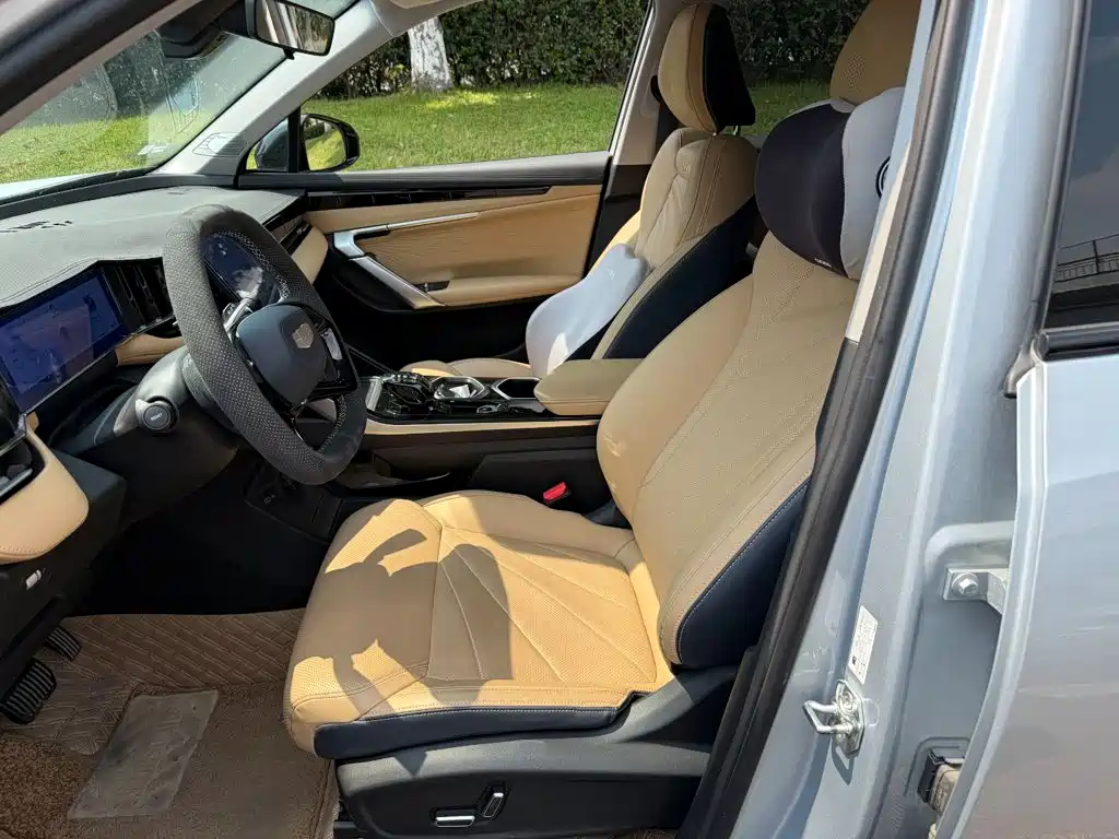 Geely Boyue L 2023 2023 2.0TD DCT Premium Model