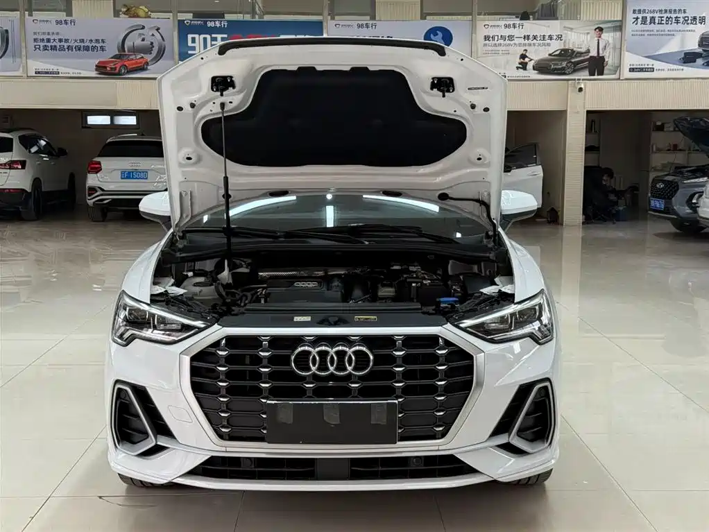 Audi Q3 2023 35 TFSI Fashion Dynamic (1.4T) фото 7