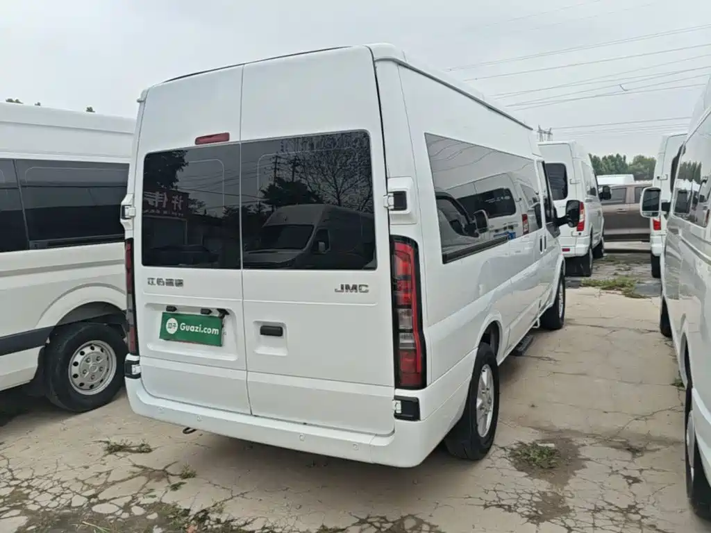 Jiangling JMC Fushun 2025 2023 2.0T Manual Medium Wheelbase Medium Roof Business Version 9-Seater (Non-Operational)