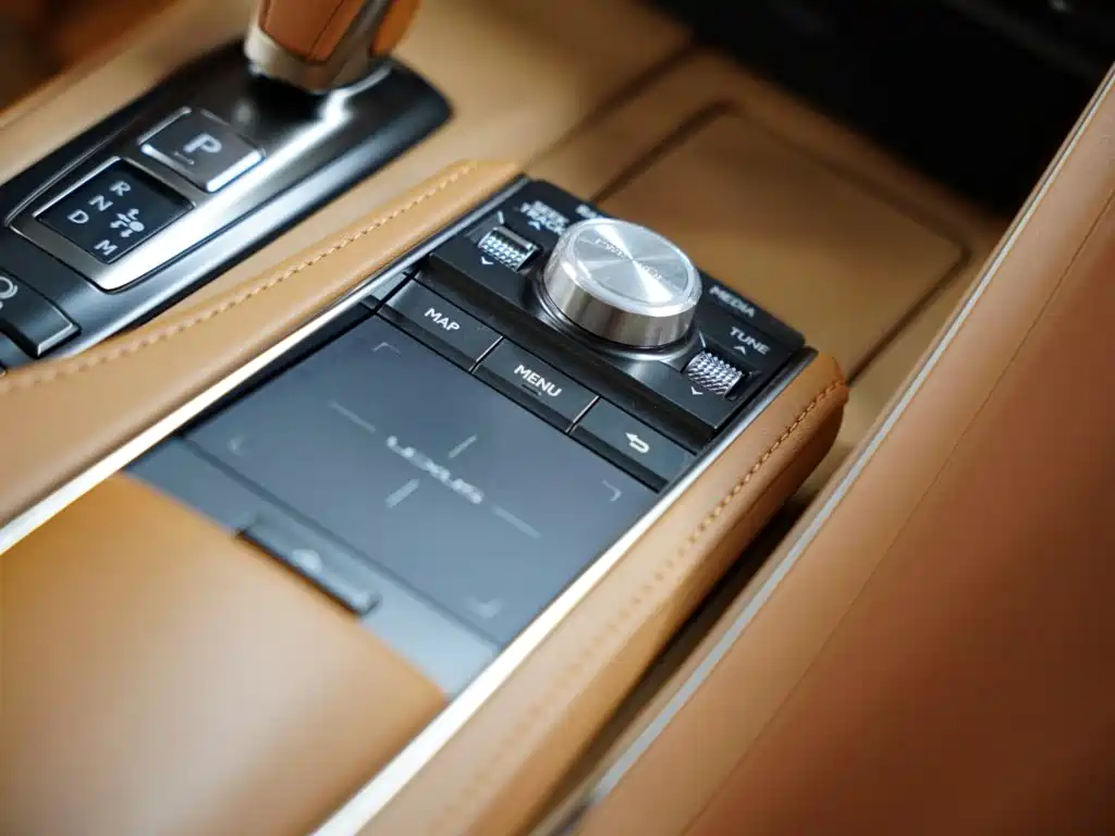 Lexus LC 2018 2018 500h Sport Edition