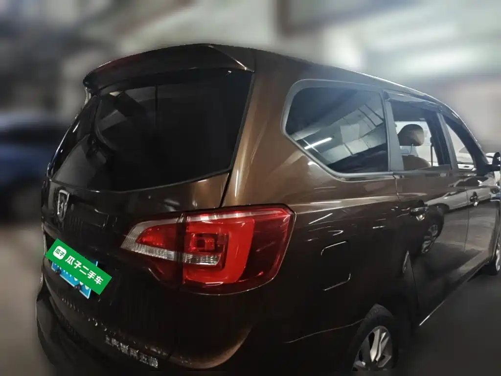 Baojun 730 2017 2016 Model 1.5L Manual Standard 7-seater