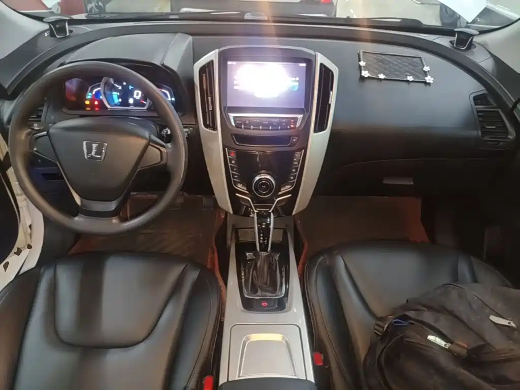 Luxgen U6 SUV 2016 2016 1.8T Fashion Value