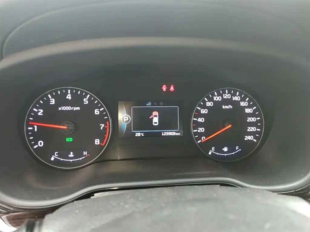 KIA K4