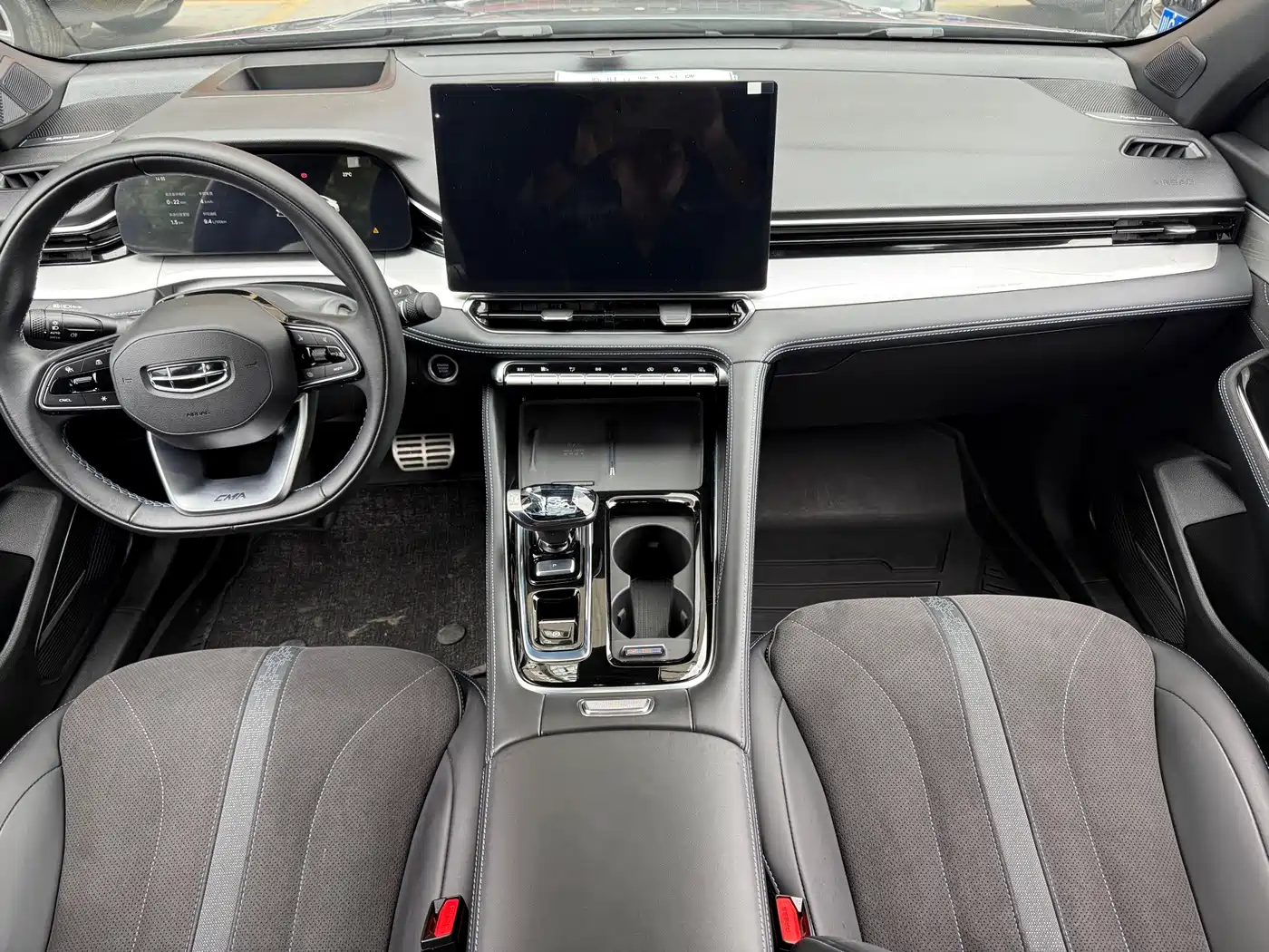 Фото 7 - Geely Preface
