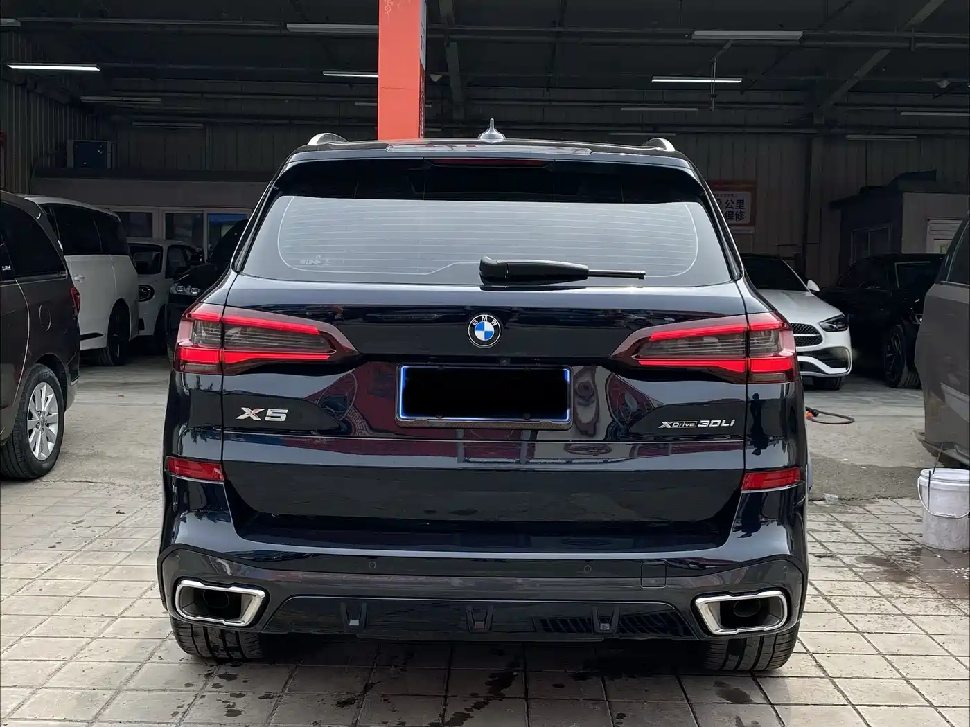 BMW X5 2022 xDrive 30Li Premium M Sport Package фото 5