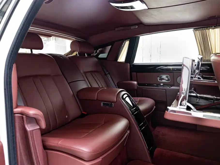 Rolls-Royce Phantom 2016 2013 6.7L Extended Wheelbase (EWB)
