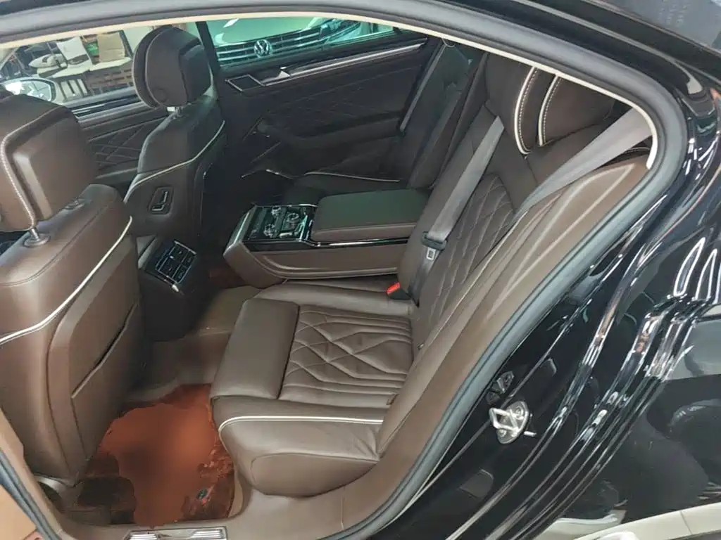 Volkswagen Phideon 2023 2021 380TSI Premium Edition