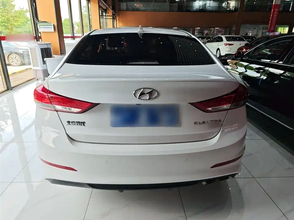Hyundai Elantra 2019 1.4T Dual-clutch XuanDong·Vitality Type фото 8