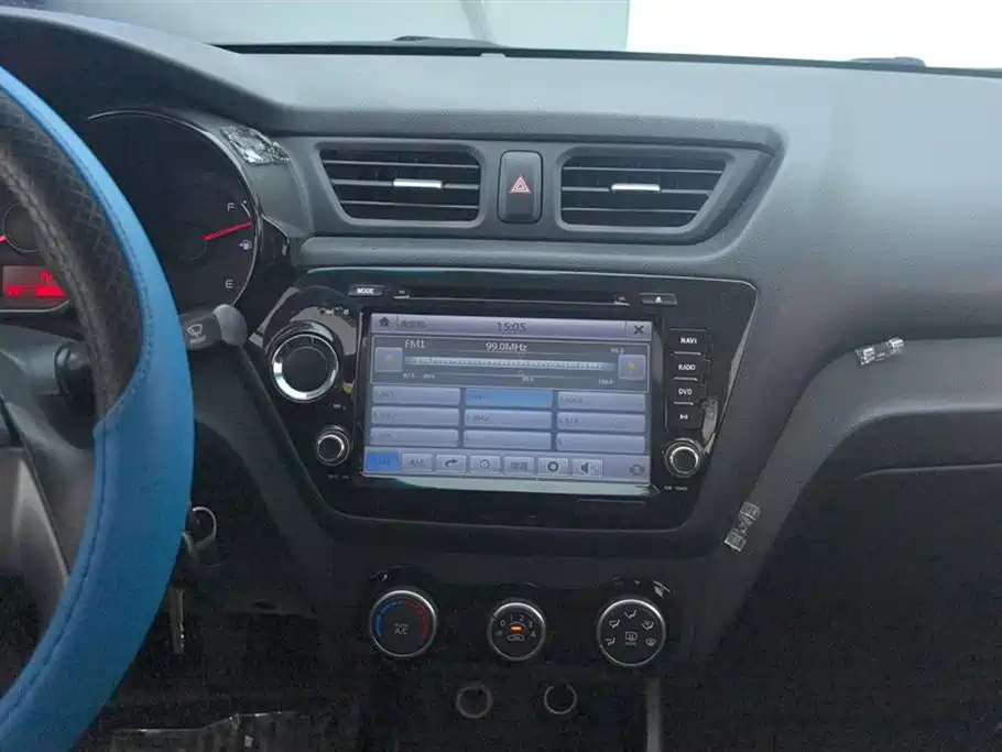 Kia K2 2015 Sedan 1.4L MT GLS фото 13