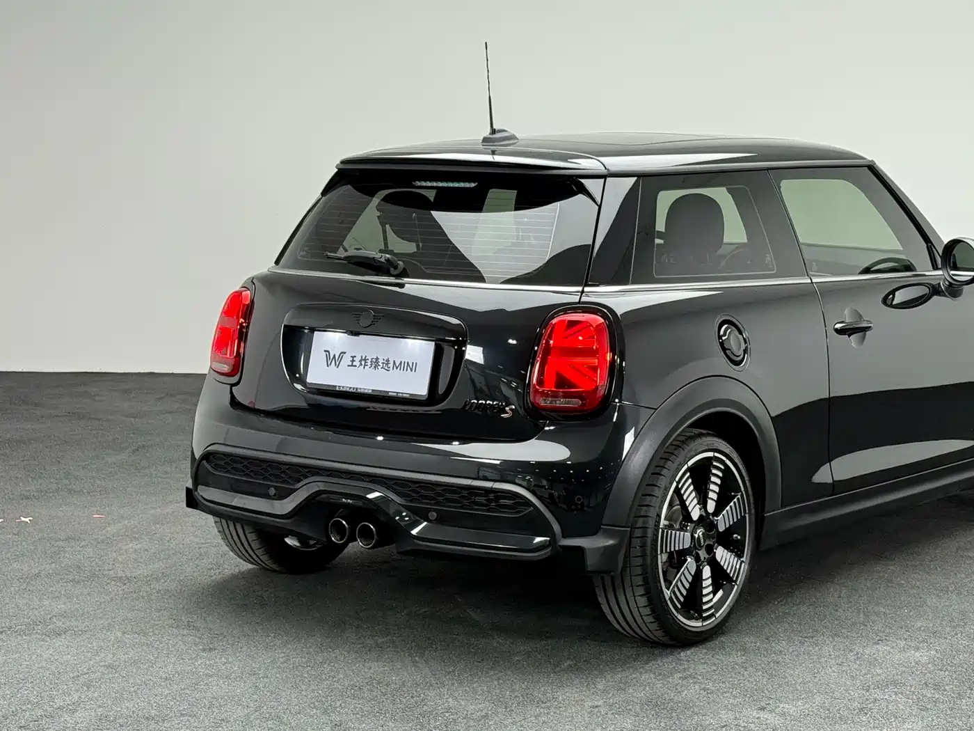 MINI 2023 2.0T COOPER S Artist фото 18