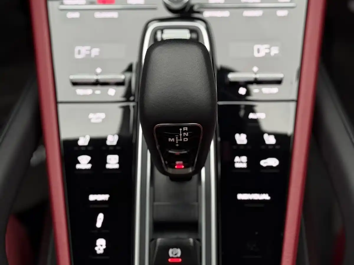 Porsche Cayenne 2023 Cayenne 3.0T Platinum Edition фото 6