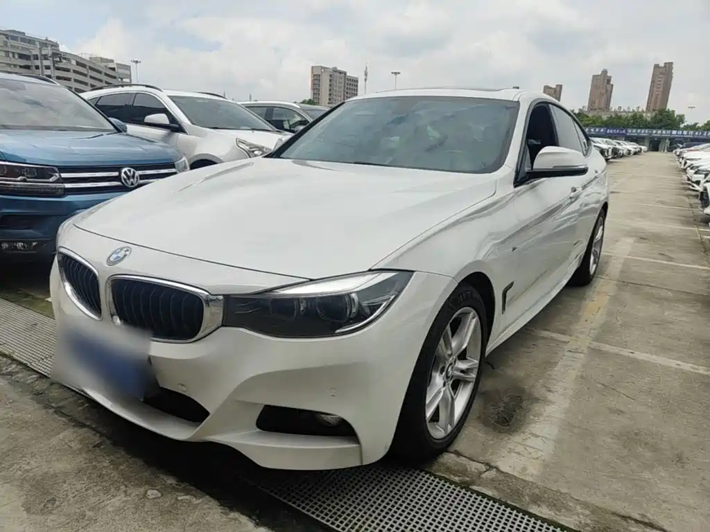 BMW 3 Series GT 2021 2020 320i M Sport Package
