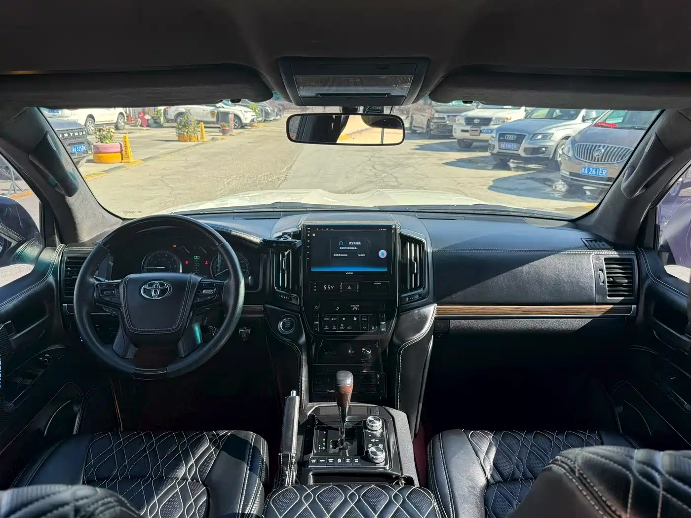 Toyota Land Cruiser (Import) 2018