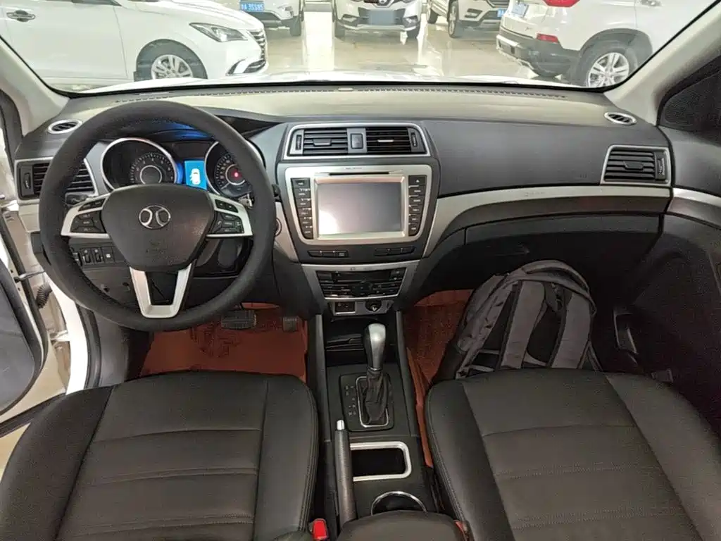 BAIC Senova X65 2015 2015 2.0T Automatic Elite
