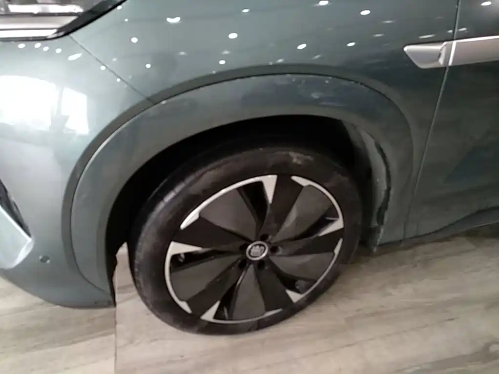BYD Tang L 2025 2025 DM 175KM Drone Player Edition