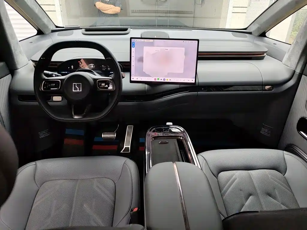 ZEEKR MIX 2025 2025 Smart Driving Edition