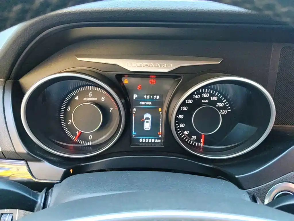 Leopaard CS10 2017 2017 Model 2.0T Automatic Urban Edition