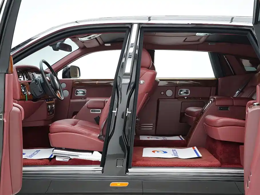 Rolls-Royce Phantom 2013 2013 6.7L Extended Wheelbase (EWB)
