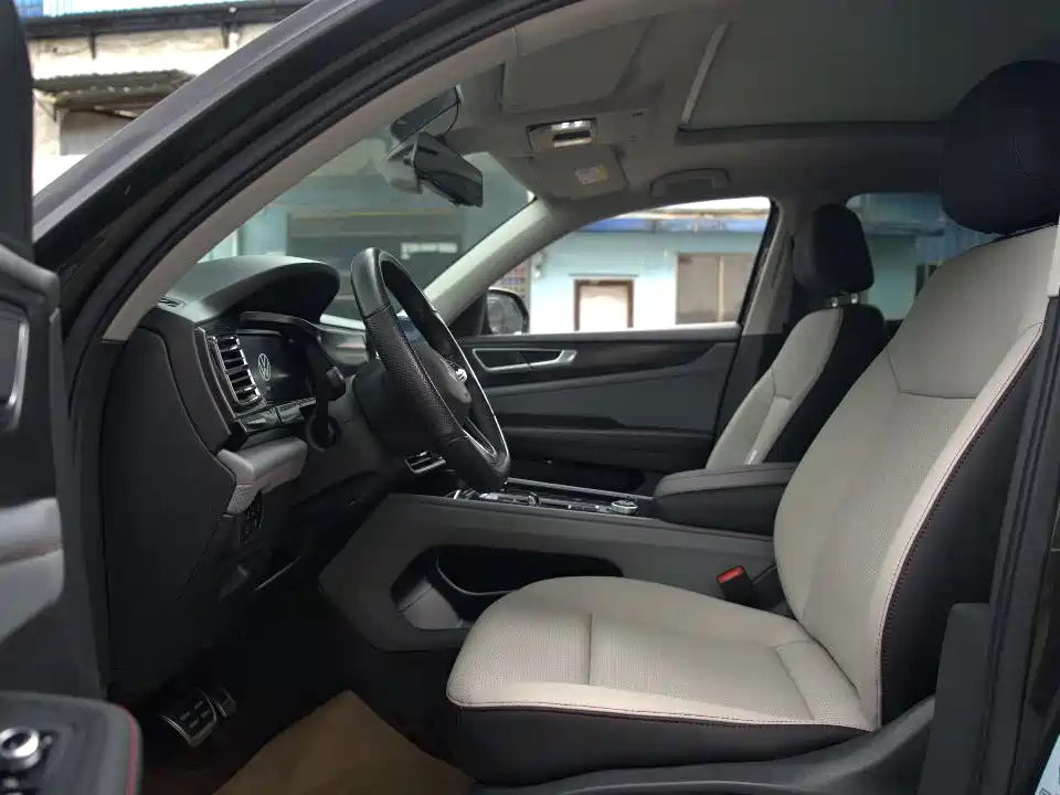 Volkswagen Teramont 2022 Teramont X 380TSI 4MOTION Luxury фото 4