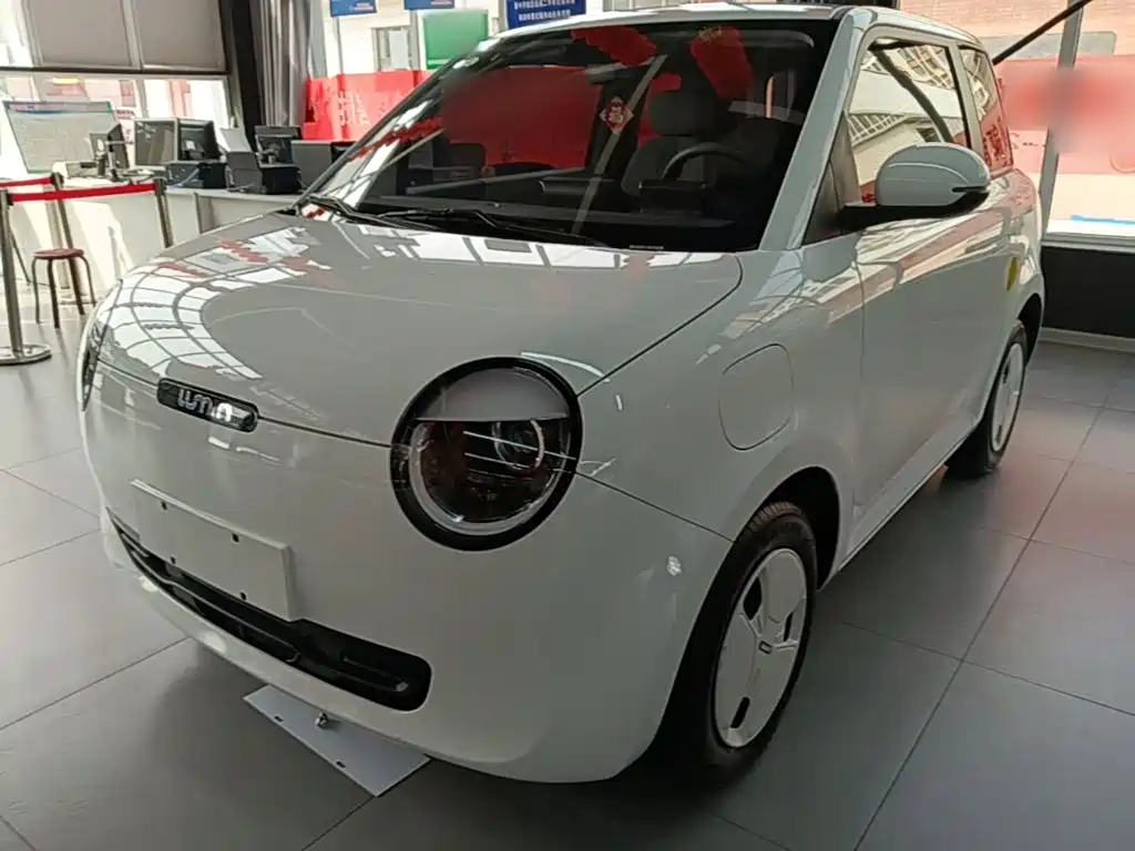 Фото 2 - Changan Lumin