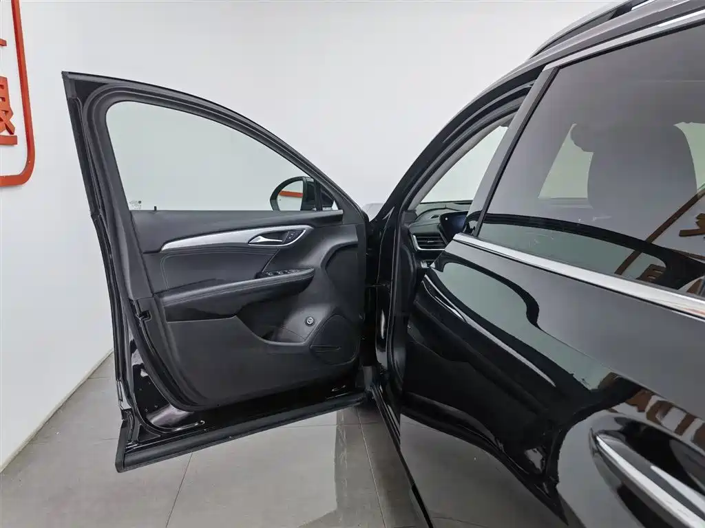 Buick Envision Plus 2025 Enclave Plus 28T 2WD Platinum Edition фото 8