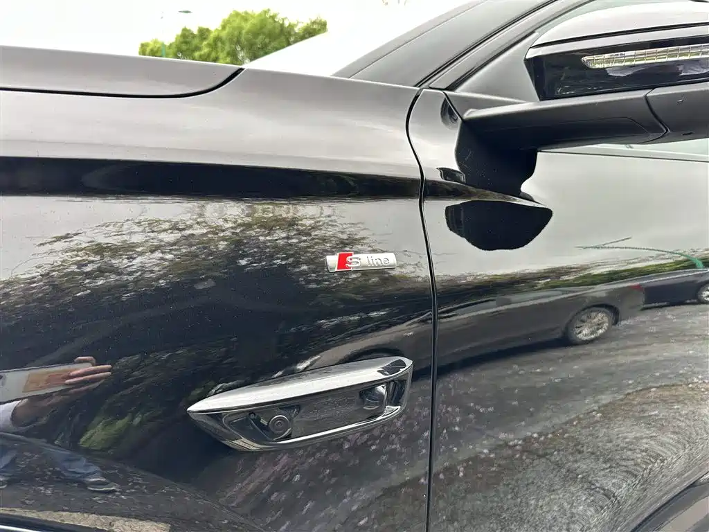 Audi Q6L e-tron 2025 Model Pioneer Edition фото 15