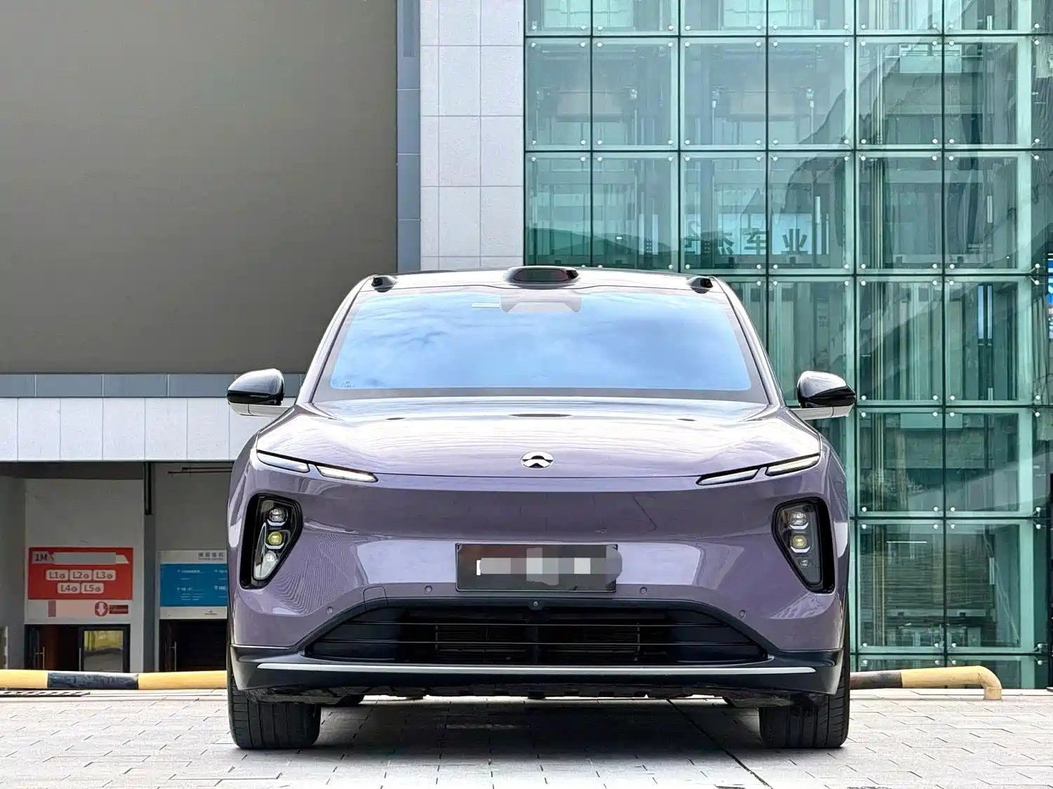 Фото 2 - NIO EC6