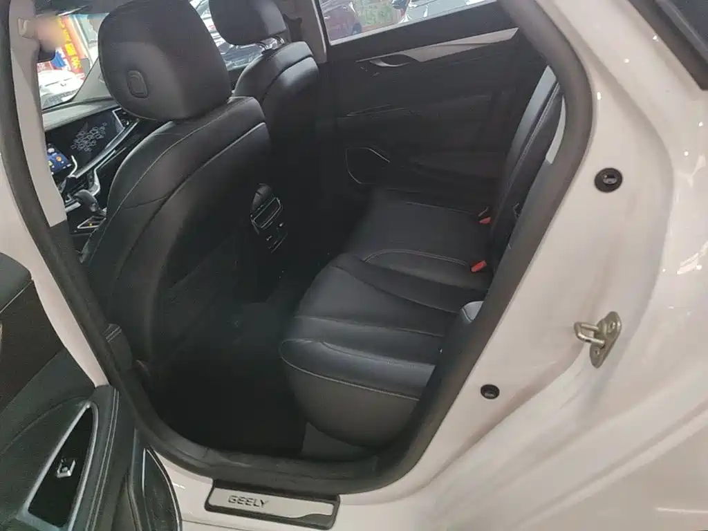 Geely Borui 2020 2020 Facelift 1.8T Pilot Edition