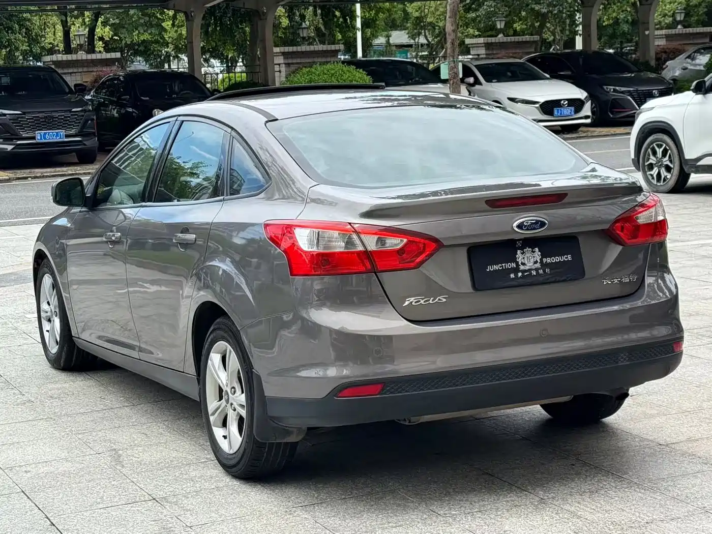 Photo 4 - Ford Focus